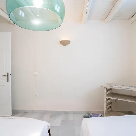 Nena's Cycladic Ferienhaus *