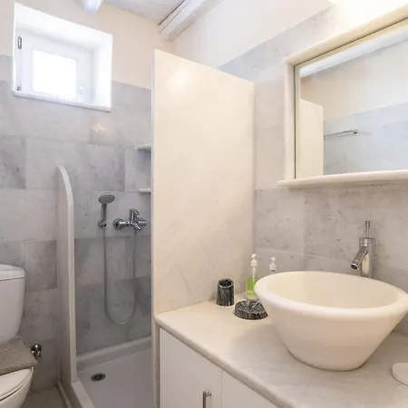 Nena's Cycladic Ferienhaus