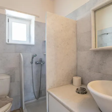 Nena's Cycladic Naxos City