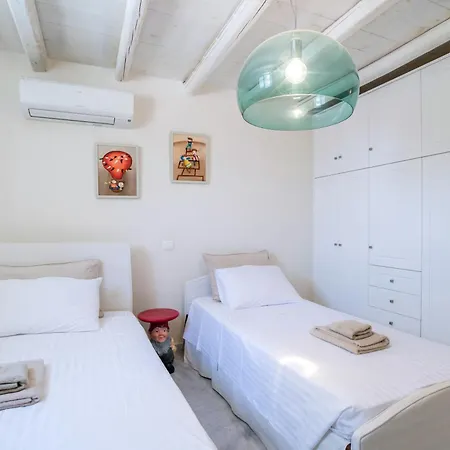 Nena's Cycladic Дом отдыха